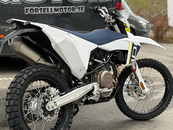 Husqvarna 701 Enduro / Nu i butik / Räntefritt 24mån 11 of 12
