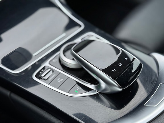 Mercedes-Benz C200 d 7 of 15