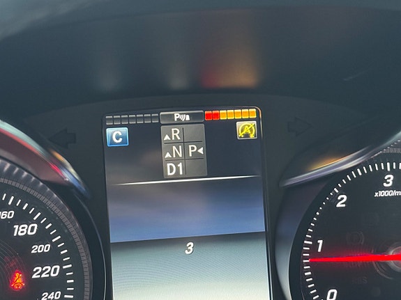 Mercedes-Benz C200 d 6 of 15