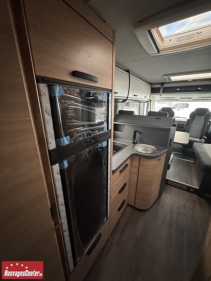 Knaus L!VE I 900 LEG 7 of 13