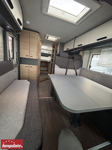 Knaus L!VE I 900 LEG 5 of 13