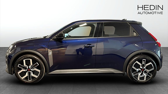 Renault 5 E-Tech 12 of 26