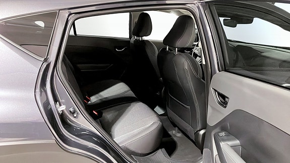 Subaru Crosstrek 5 of 5