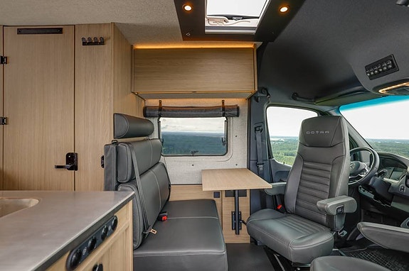 Mercedes-Benz Sprinter Dovra RIG X-610 3 of 6