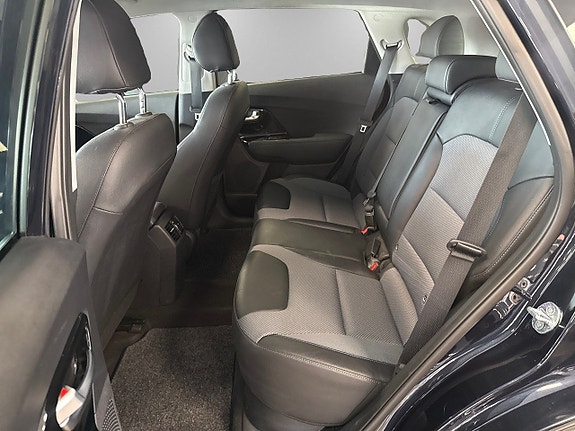 Kia e-Niro 8 of 14