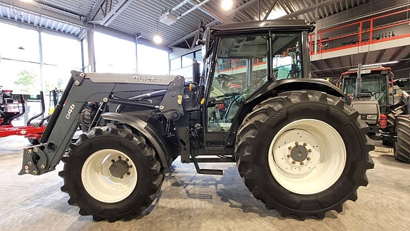 Valtra A93 / Lastare