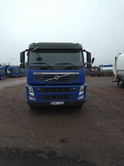 Volvo FM  8x4  Lastväxlare