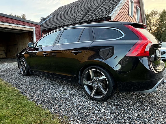 Volvo V60 5 of 10