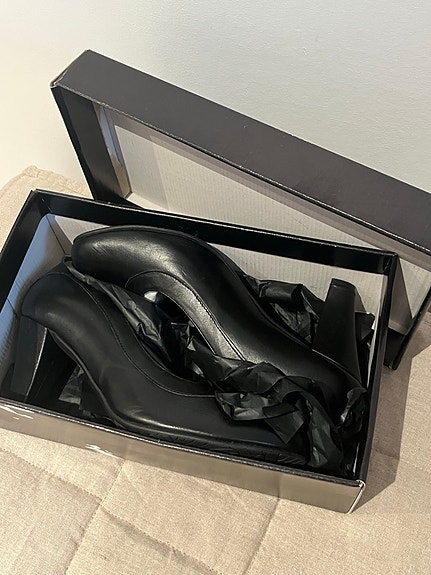 Product image 1 of 7