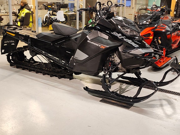 Ski-doo Summit X 154 850 E-tec