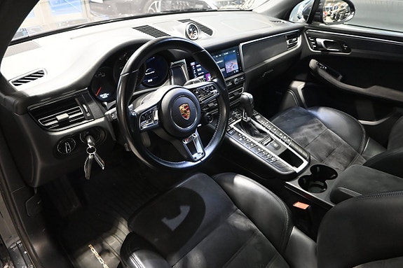 Porsche Macan GTS 8 of 30