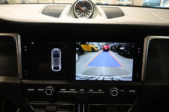 Porsche Macan GTS 28 of 30