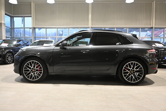 Porsche Macan GTS 2 of 5
