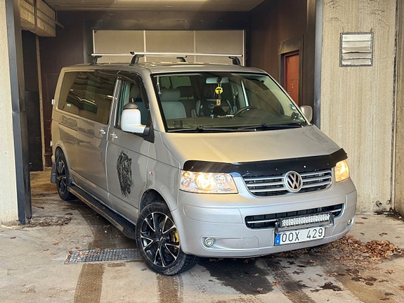 Volkswagen Caravelle