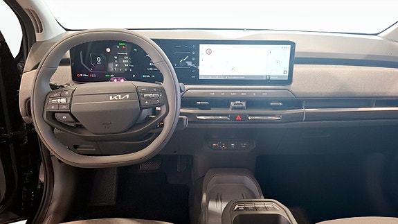 Kia EV3 4 of 5