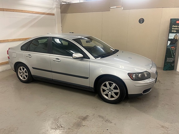 Volvo S40