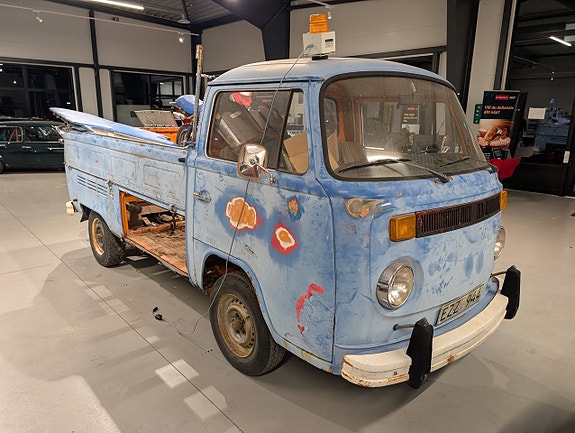 Volkswagen Transporter 3 of 5