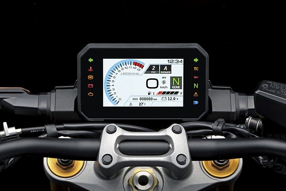 Suzuki GSX-S1000 *DEMO* 7 of 10