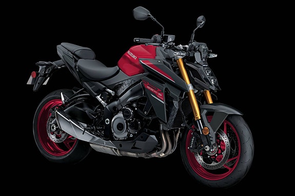 Suzuki GSX-S1000 *DEMO* 6 of 10