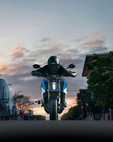 Suzuki GSX-S1000 *DEMO* 9 of 10
