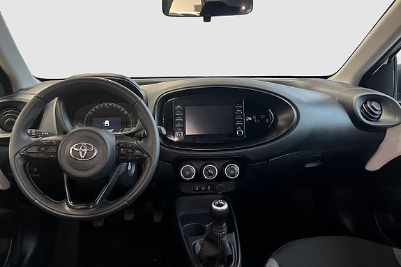 Toyota Aygo X 11 of 14