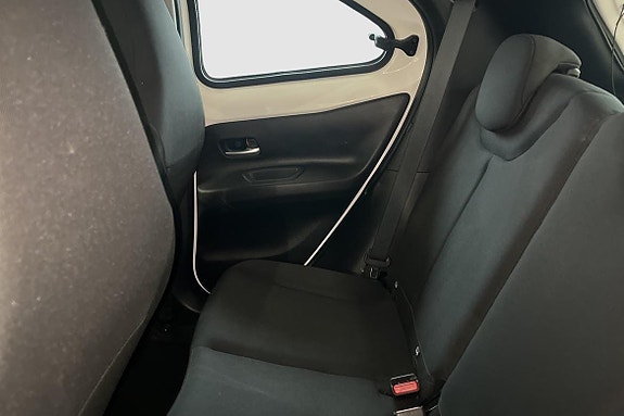 Toyota Aygo X 10 of 14