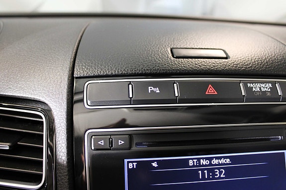 Volkswagen Touareg 21 of 26