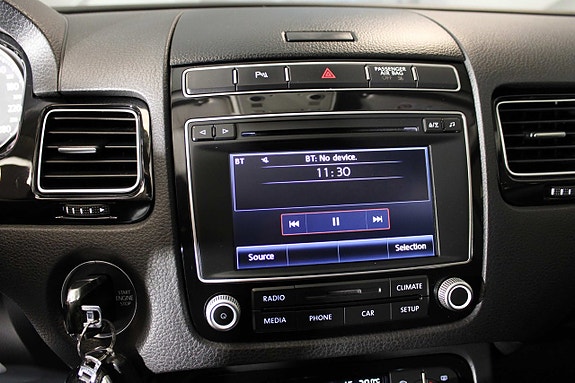 Volkswagen Touareg 17 of 26