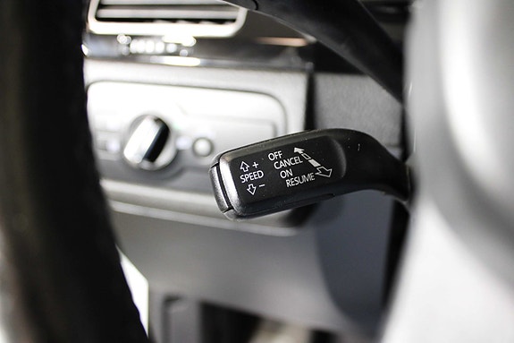 Volkswagen Touareg 19 of 26