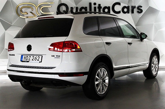 Volkswagen Touareg 4 of 5