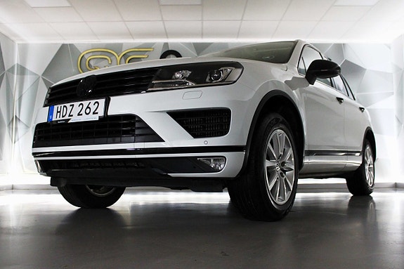 Volkswagen Touareg 5 of 5