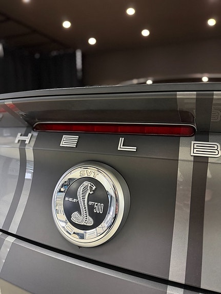 Ford Mustang 12 of 21