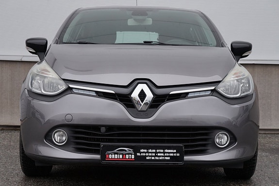 Renault Clio 2 of 5