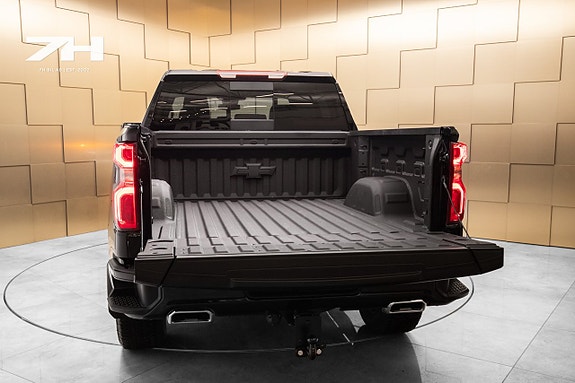 Chevrolet Silverado 1500 7 of 29