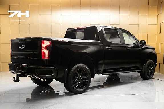 Chevrolet Silverado 1500 5 of 5