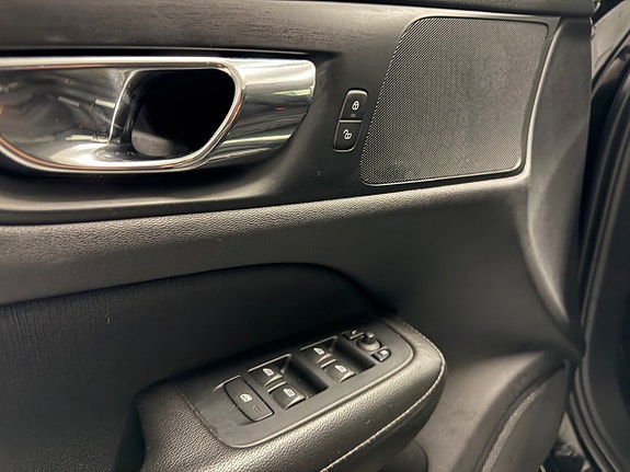 Volvo V60 7 of 21