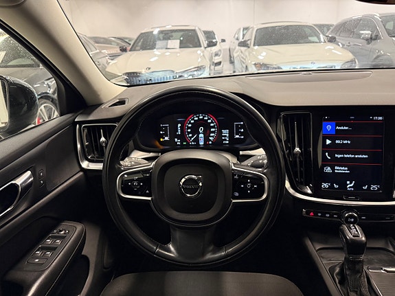 Volvo V60 13 of 21