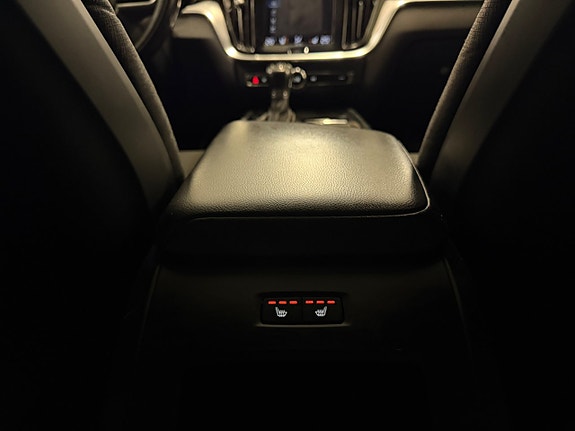 Volvo V60 21 of 21