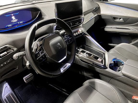 Peugeot 3008 4 of 5