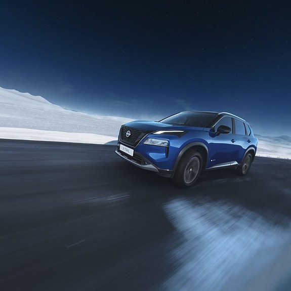 Nissan X-Trail 3 of 5