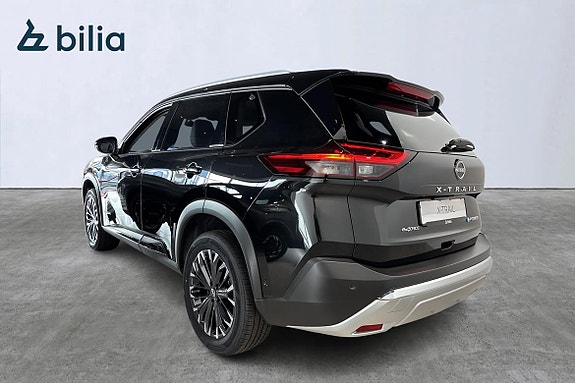 Nissan X-Trail 13 of 18