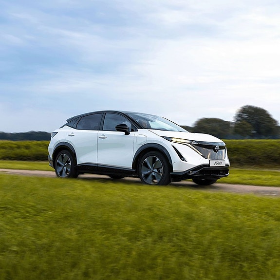 Nissan Ariya 8 of 12