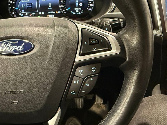 Ford S-MAX 8 of 13