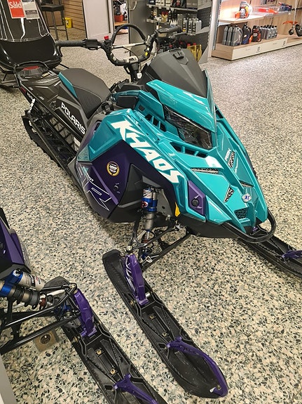 Polaris 9R KHAOS  155 Slash ABRIS Särna