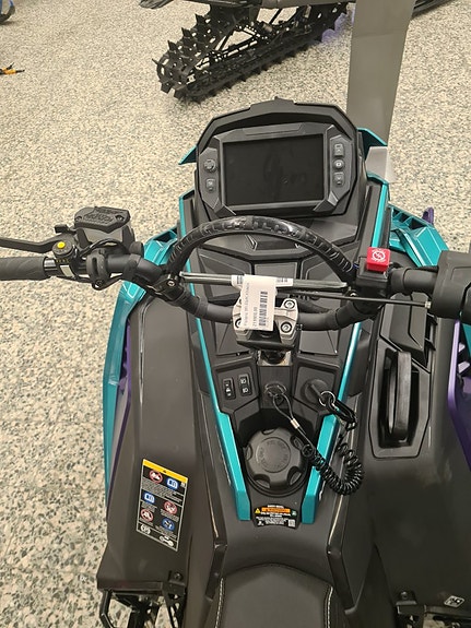Polaris 9R KHAOS  155 Slash ABRIS Särna 6 of 6
