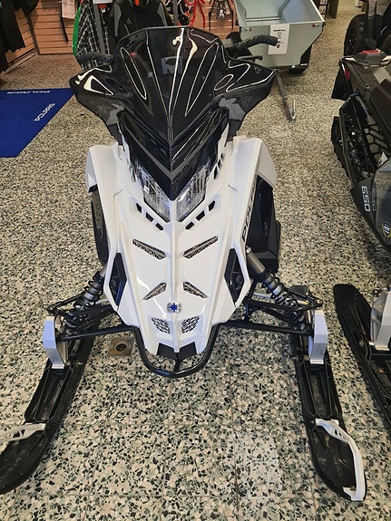 Polaris 650 Switchback SP 146 ABRIS Särna 3 of 6
