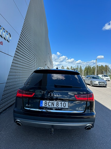 Audi A6 allroad 6 of 12