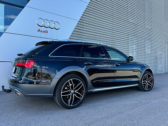 Audi A6 allroad 5 of 5