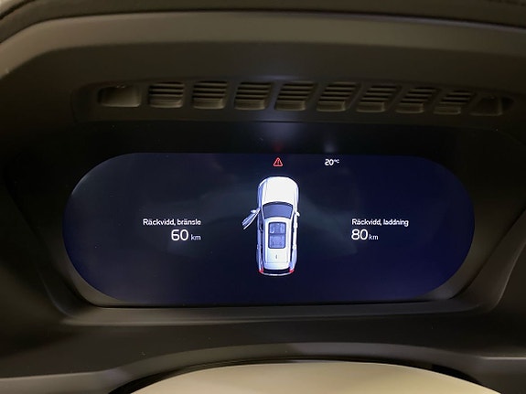 Volvo XC90 11 of 14