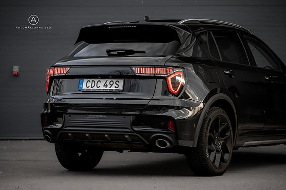 Lynk & Co 01 23 of 27